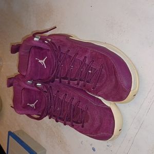 Jordan 12s
